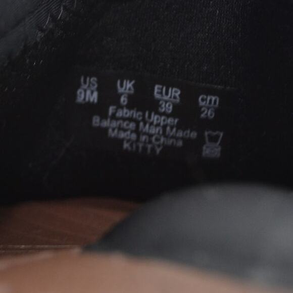 Bzees Kitty Womens Size 9 Clogs Mules Black Casual Comfort - Picture 16 of 16